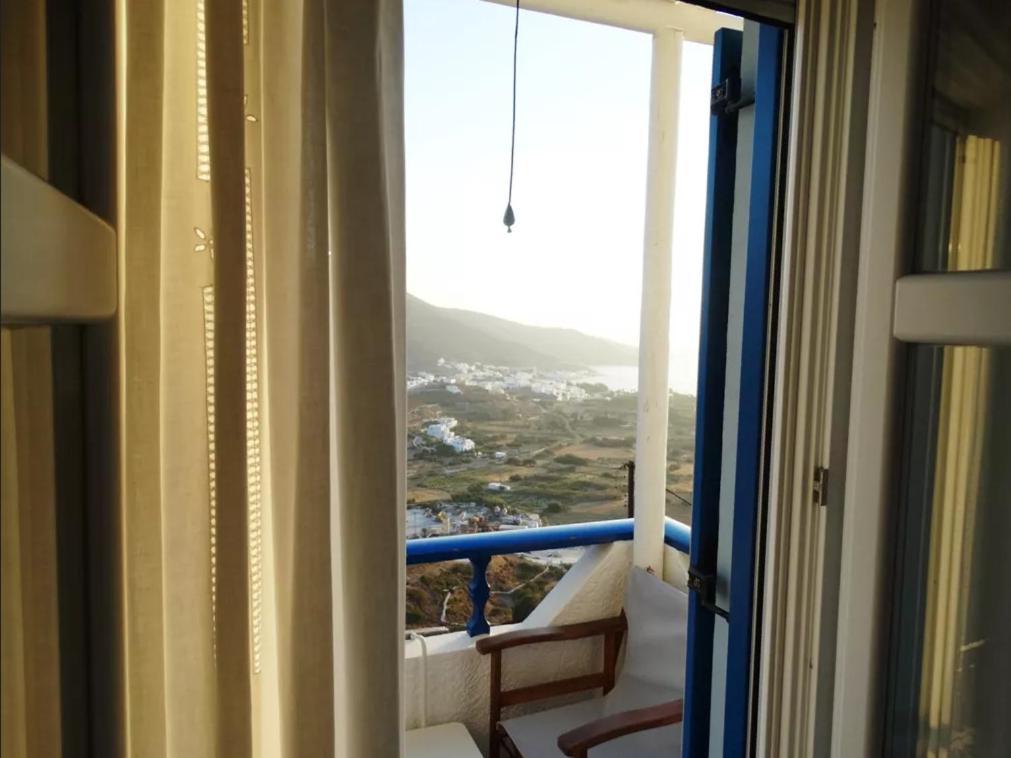 Castelopetra Aparthotel Katapola Bagian luar foto