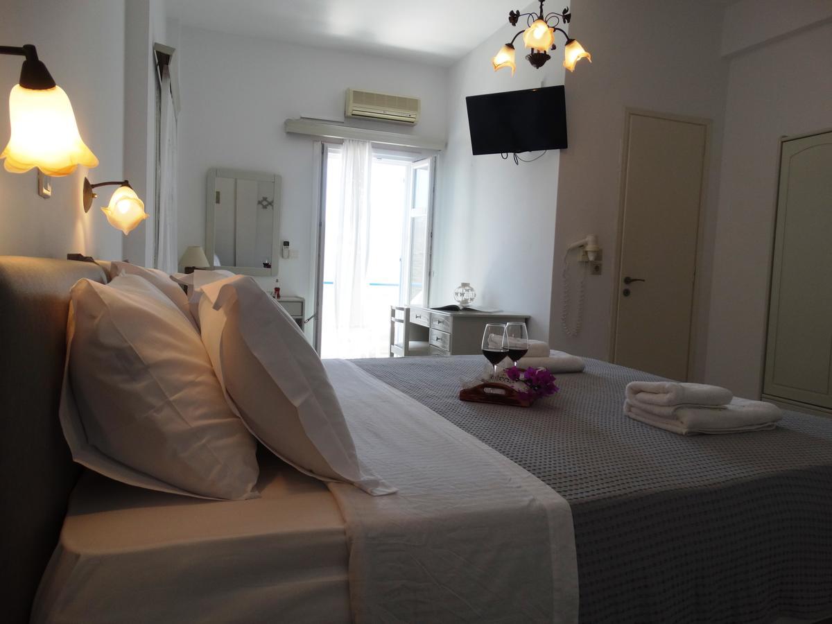 Castelopetra Aparthotel Katapola Bagian luar foto