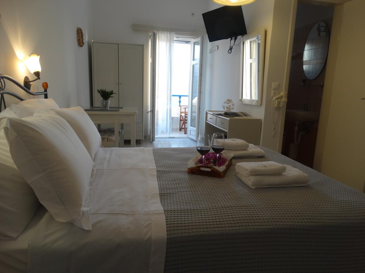 Castelopetra Aparthotel Katapola Bagian luar foto