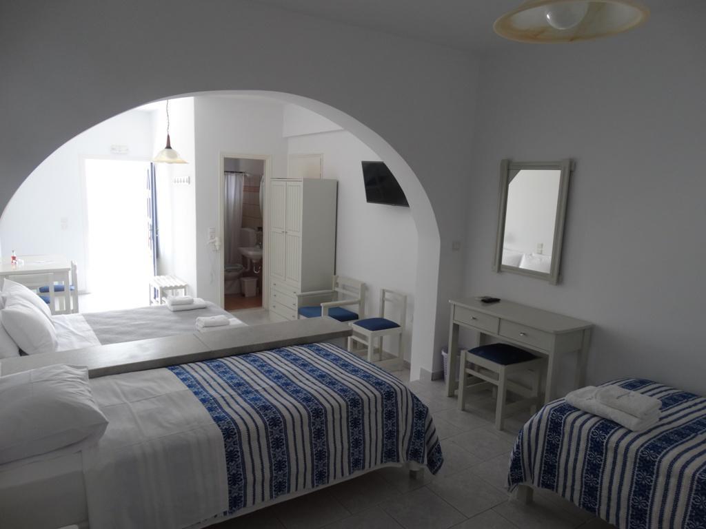 Castelopetra Aparthotel Katapola Bagian luar foto