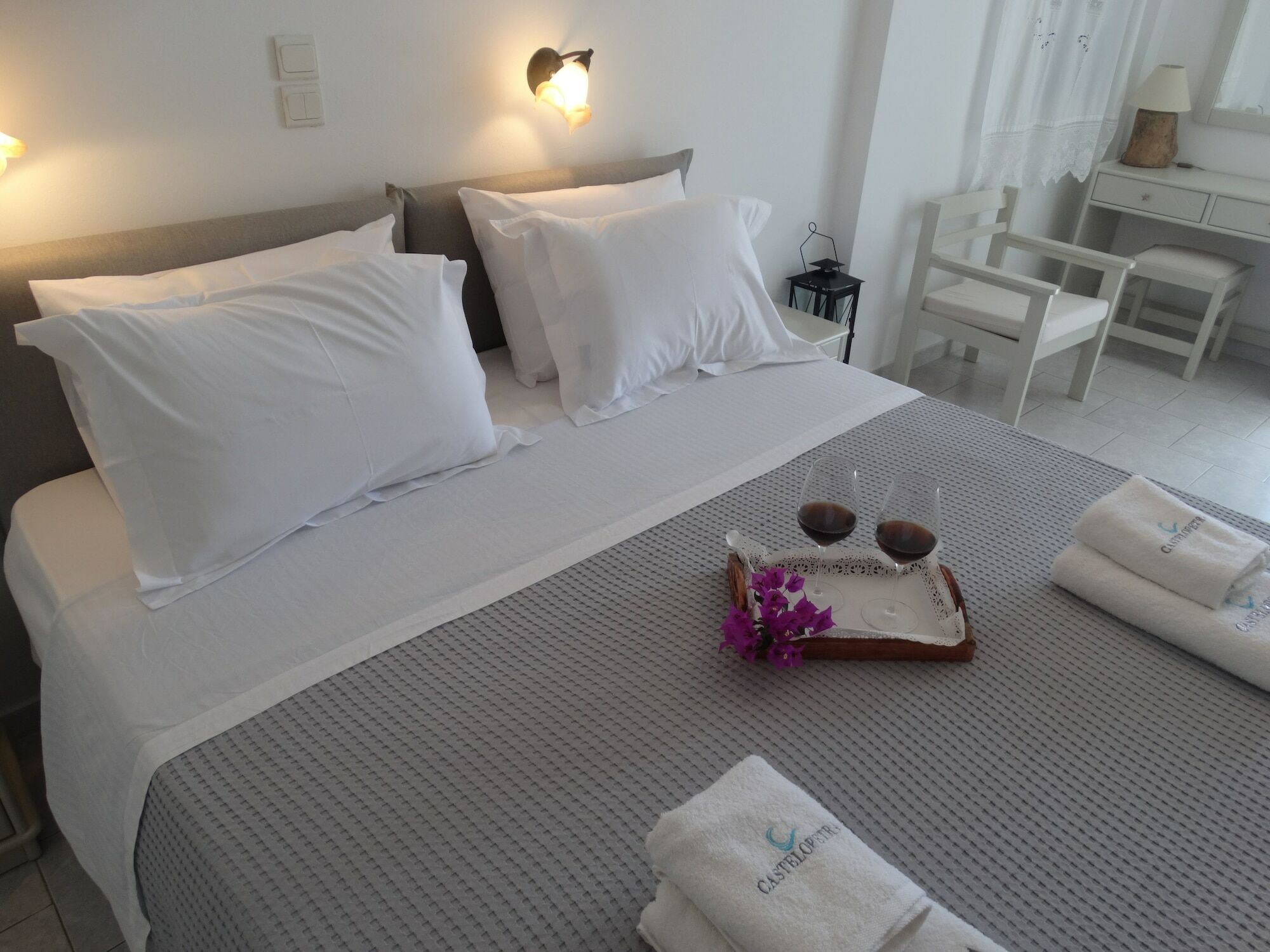 Castelopetra Aparthotel Katapola Bagian luar foto